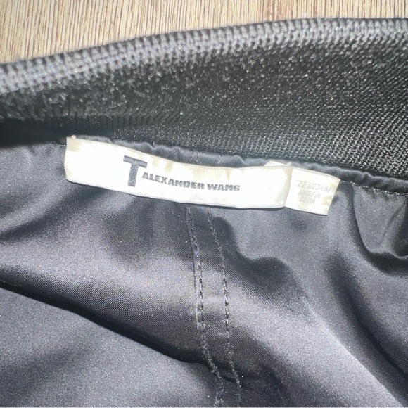 T by Alexander Wang Women’s Light Bomber Jacket - Picture 2 of 3